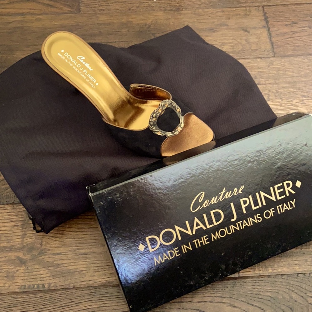 Donald Pliner Shoes